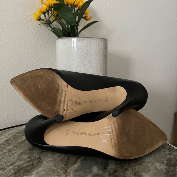 Saks Fifth Avenue Leather Black Pumps - Picture 10 of 11